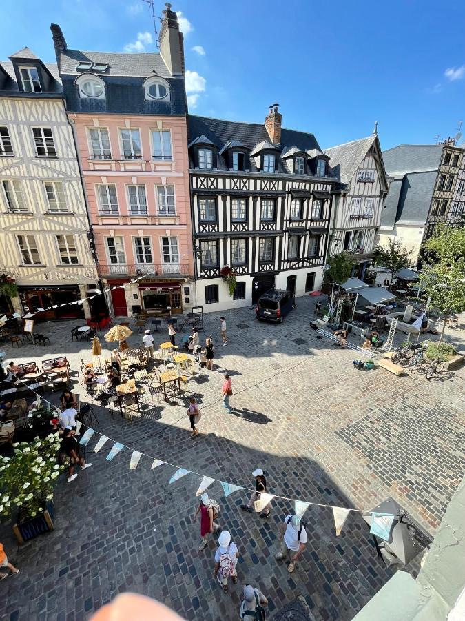 Апартаменты Le 1731, Rouen Coeur D'Histoire, Superbe Duplex Экстерьер фото